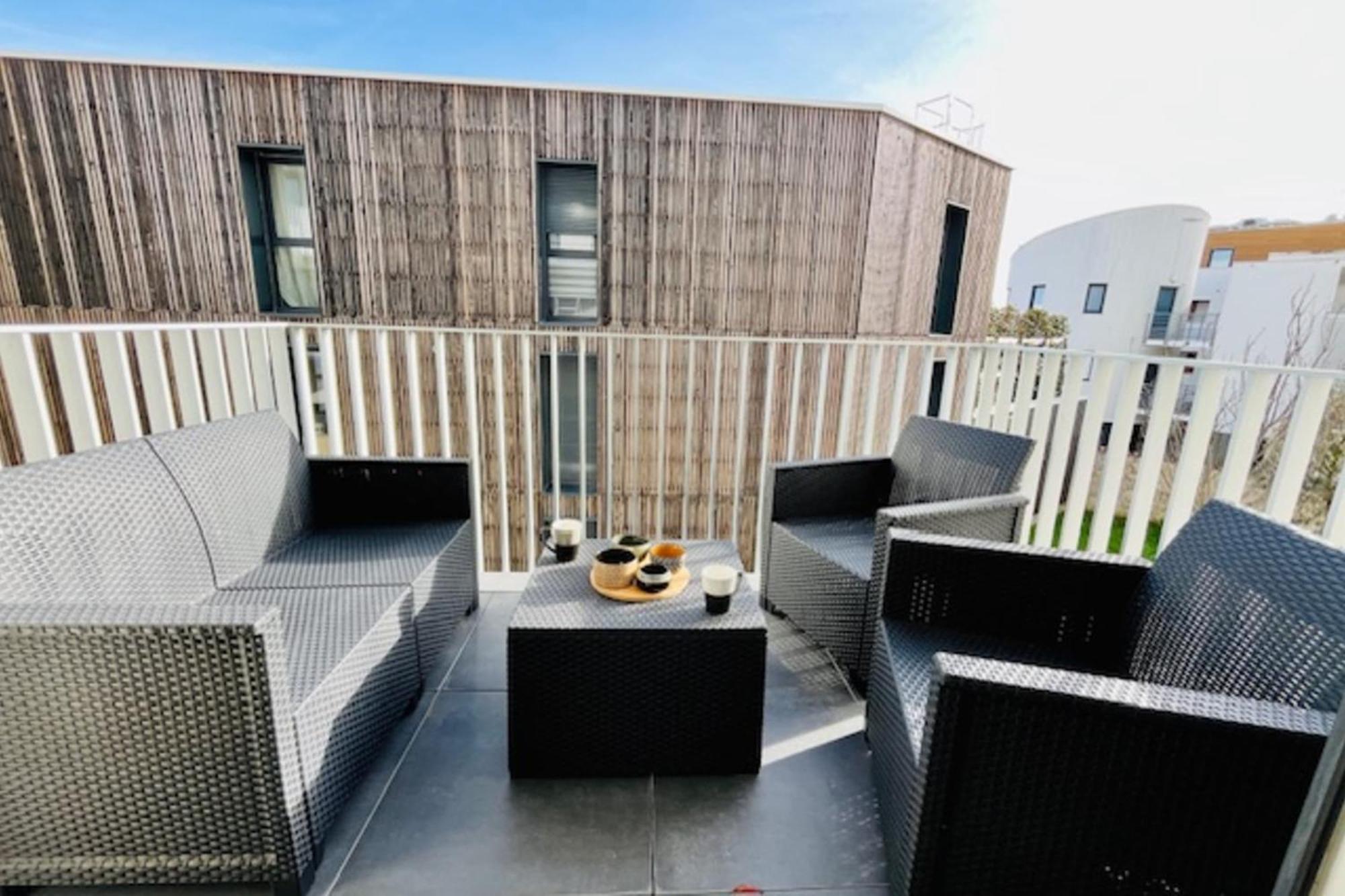 Apartamento Charming New Flat With Balcony La Rochelle  Exterior foto