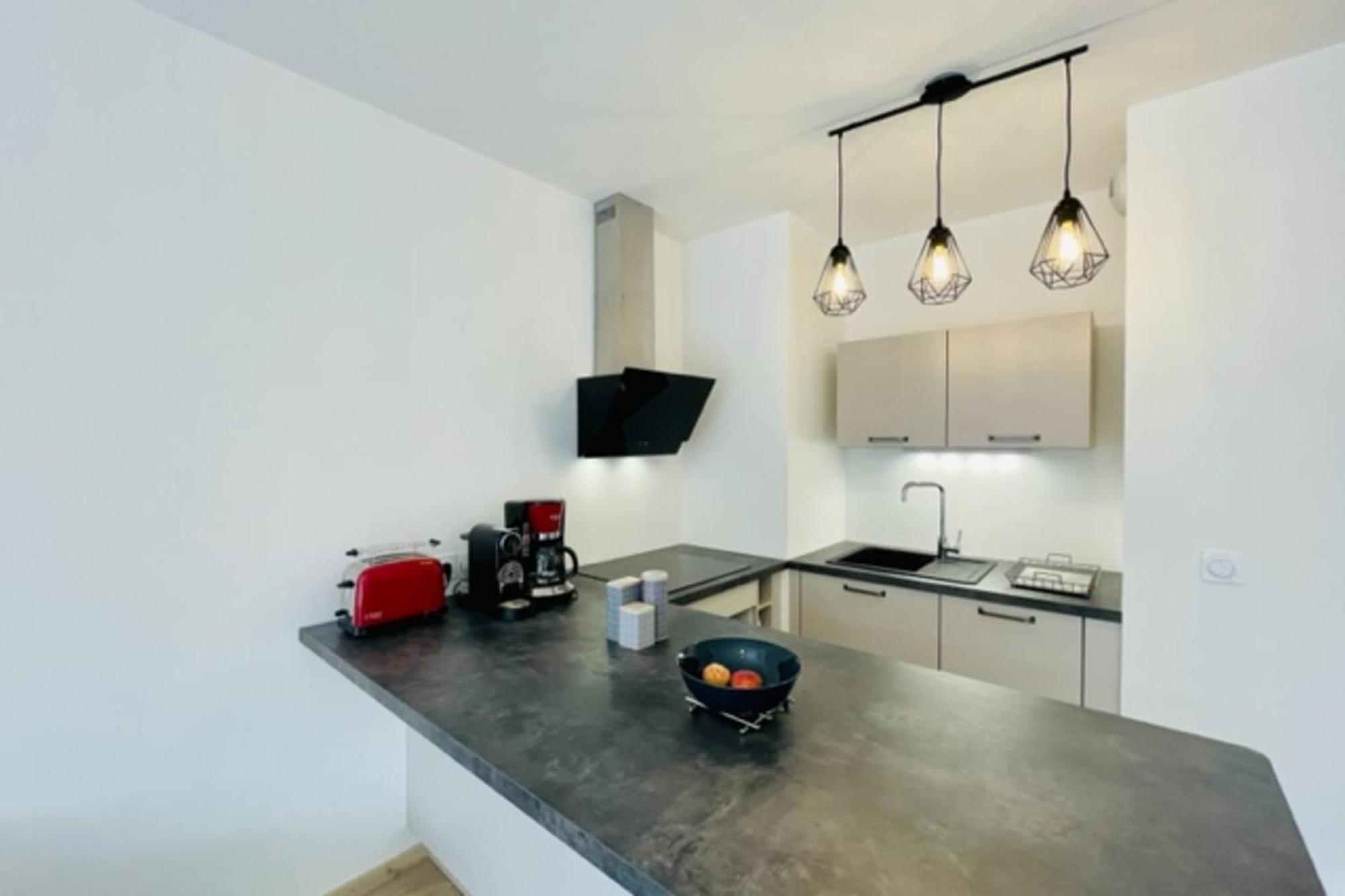Apartamento Charming New Flat With Balcony La Rochelle  Exterior foto